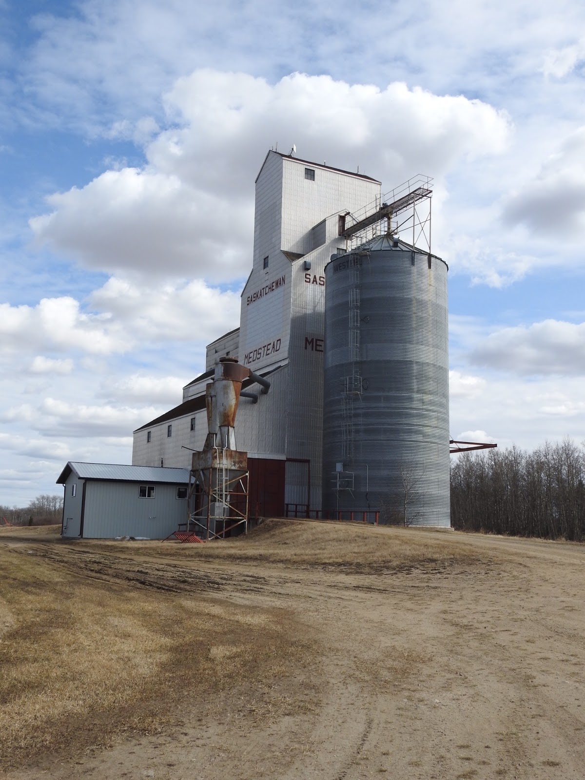 The view from here Medstead, Saskatchewan elevator
