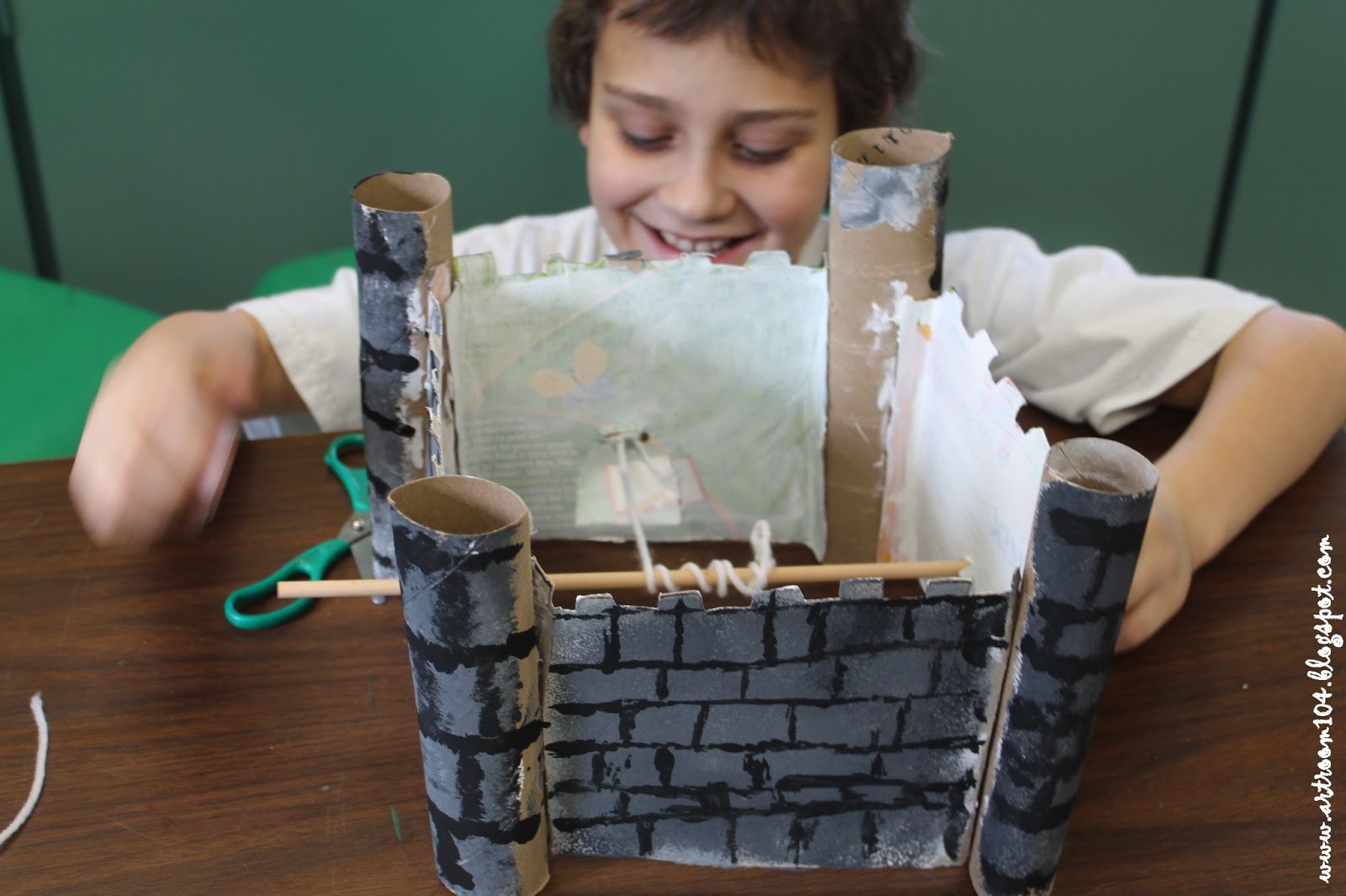 Art Room 104: 3rd Grade Castles & Science: Simple Machine Pulley Drawbridge