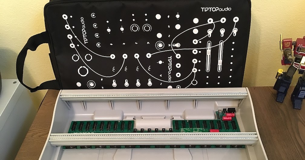 MATRIXSYNTH Tiptop Audio Mantis Case (Blue) with Mantis Bag