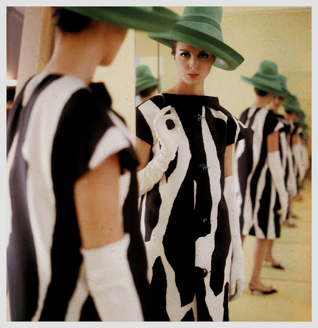 43 Impressive Color Photos of 60's Women Fashion Taken by Norman ...