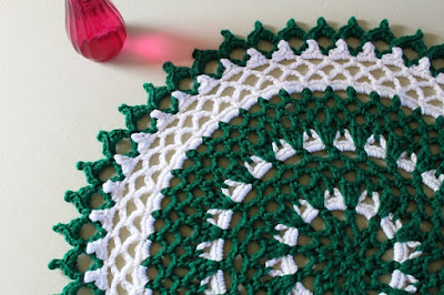 free pattern, crochet, doily, mandala, Irish, St.Patty's Day, St.Patrick's Day, lace, picot
