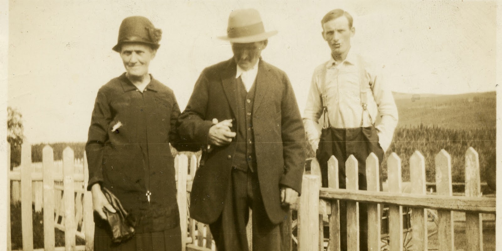 ICH Blog Portugal CoveSt. Philip's Photo Scanning Party, Dec 4th.