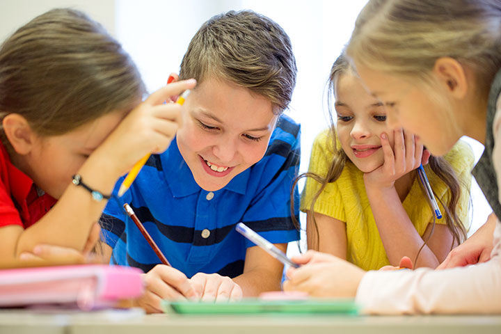 Kebiasaan Belajar Anak yang Baik Membantu Anak Sukses di Sekolah Kebiasaan Belajar Anak yang Baik Membantu Anak Sukses di Sekolah