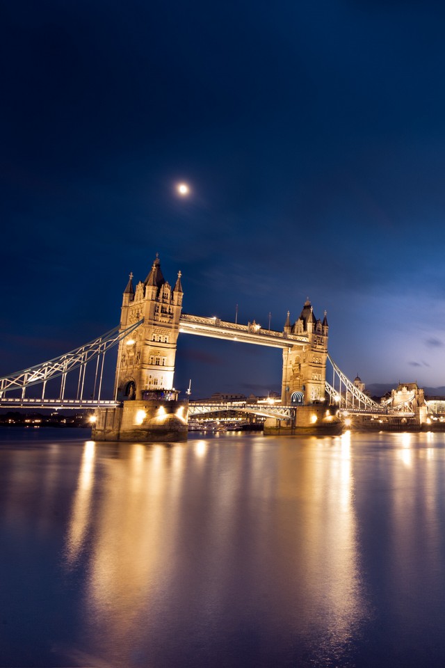 TOWER HILL Download iPhone,iPod Touch,Android Wallpapers, Backgrounds