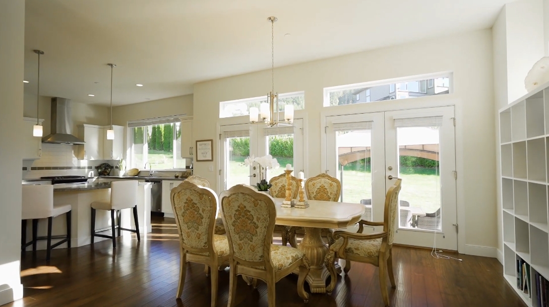 25 Interior Design Photos vs. 25340 Bosonworth Ave, Maple Ridge, BC Luxury Home Tour