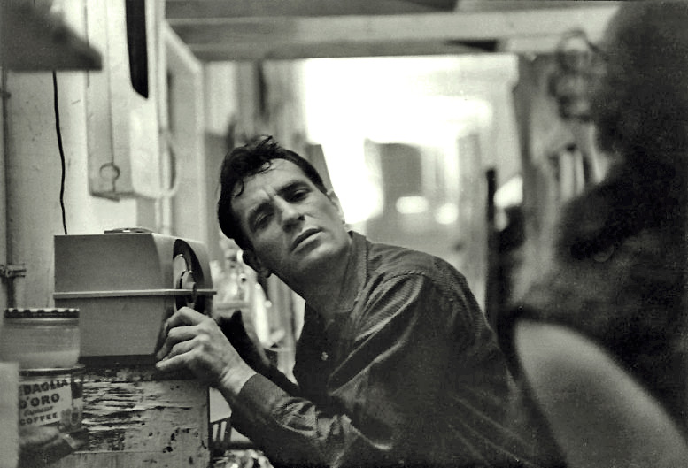 Sitios en el Corazón PRISIONEROS DEL FUTURO (46)