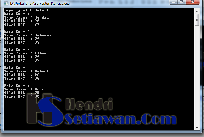 Contoh Program Array C++