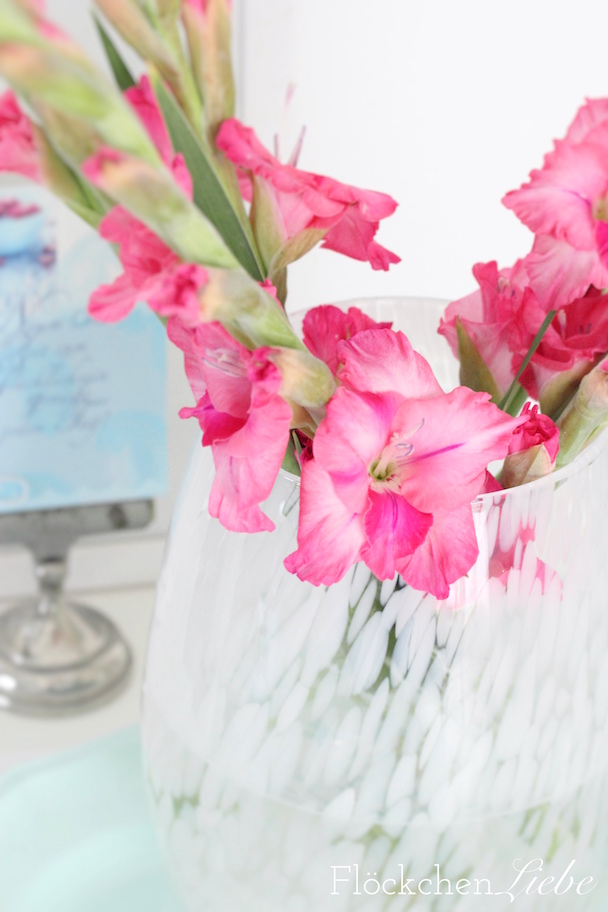 Flöckchenliebe Pink sind meine Blumen Gladiolen in der Vase