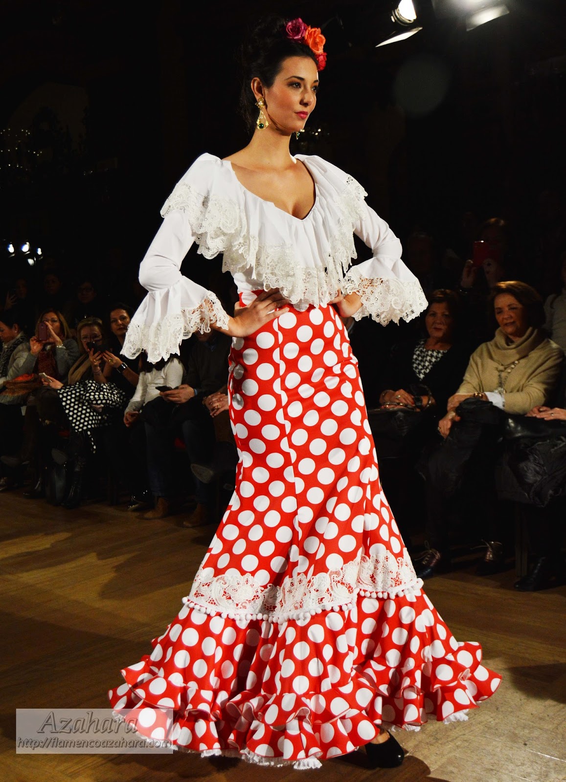 fregar Prefacio Electricista Tendencias en Moda Flamenca 2016 (II): la falda