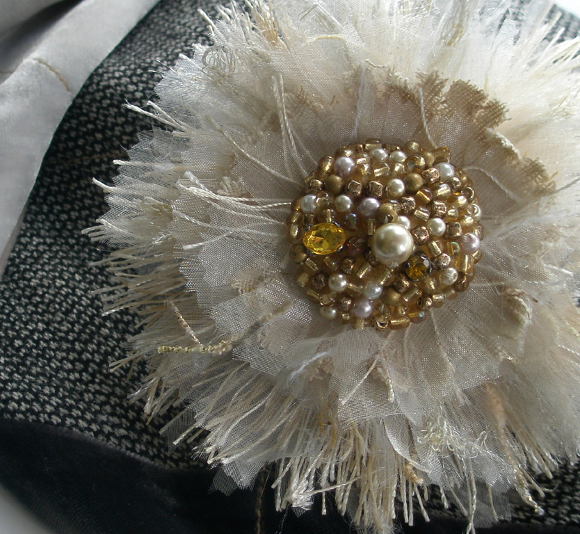 Sew Old Sew New Beaded Fringe Flower TUT