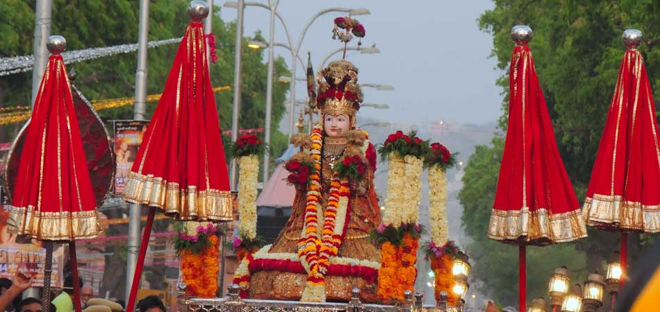 {2018} Gangaur Festival Images, Wishes, History, Dohe and many More {2018} Gangaur Festival Images, Wishes, History, Dohe and many More