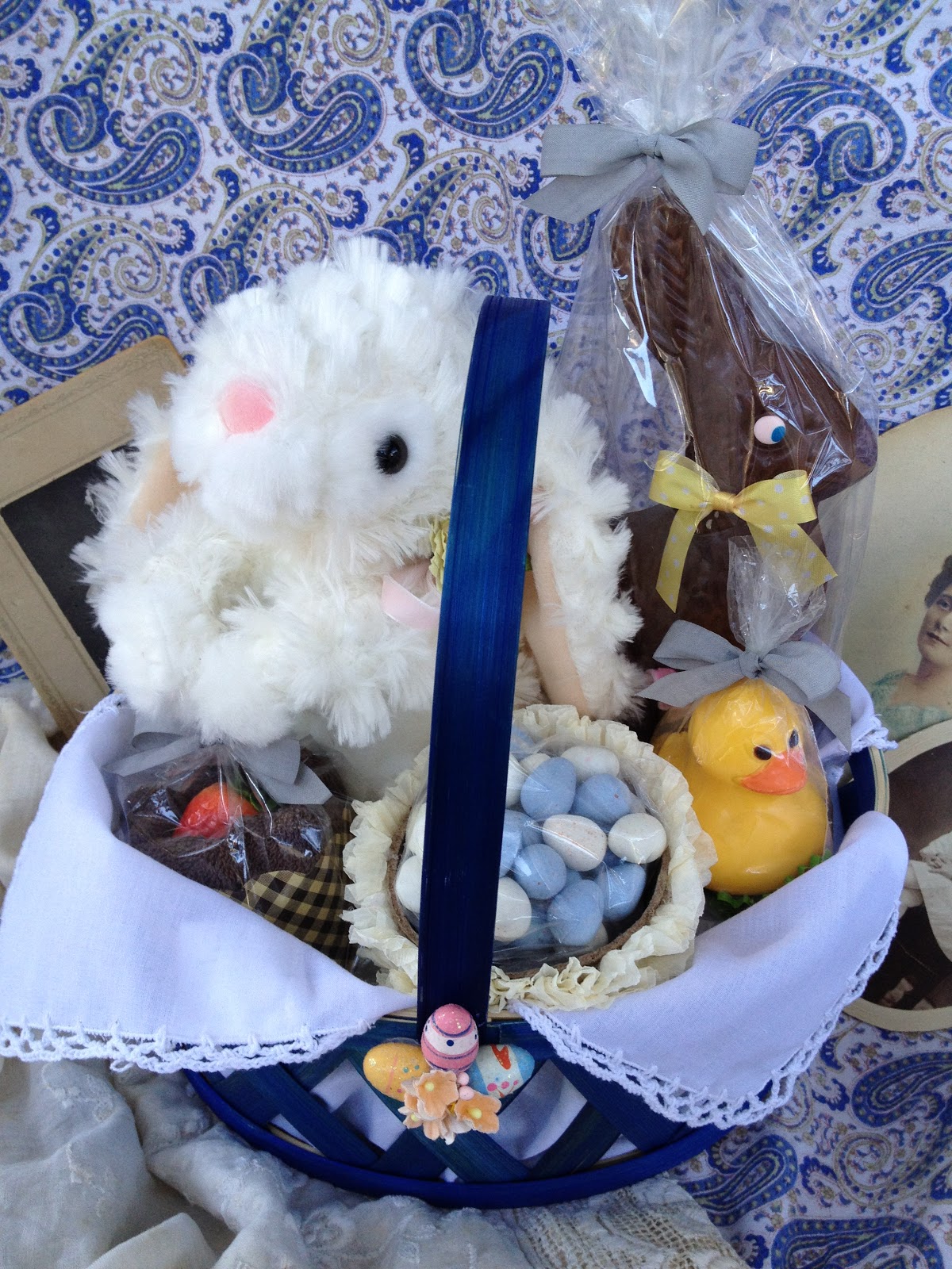 How to Make an Old World Easter Basket (On a Bargain Store Budget) 