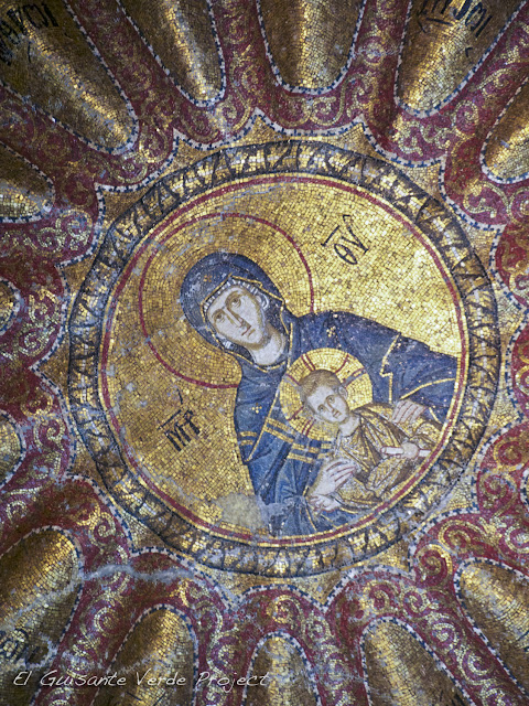 La Virgen con el NIño, mosaico de San Salvador de Cora - Estambul por El Guisante Verde Project