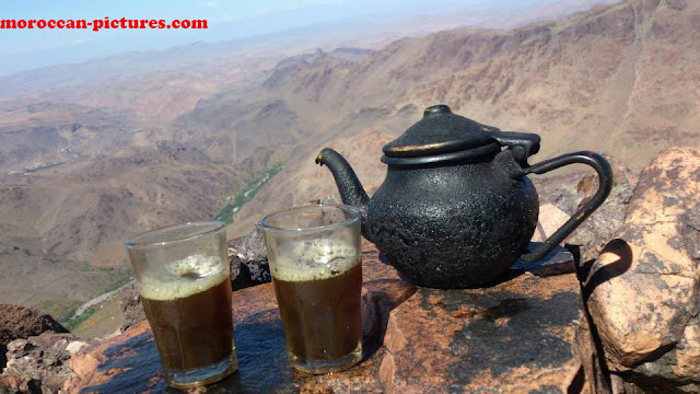 شاي مغربي فوق الجبل