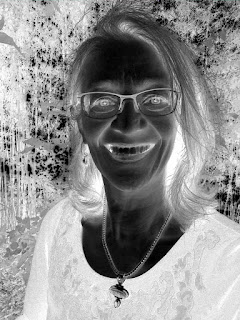 Sue Reno selfie negative