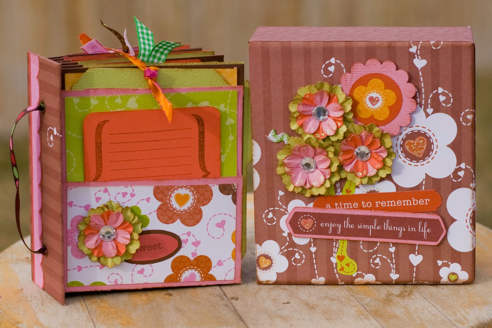 sharinashackscraps Book in a Box Tutorial (part2)