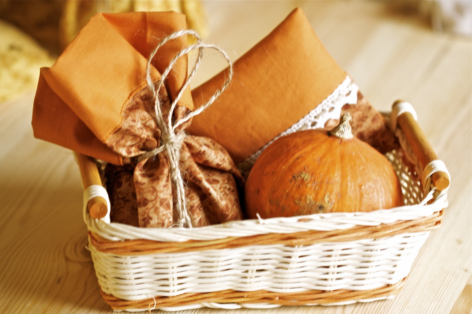 текстильные мешочки. осень в мешочке 2016. осень в мешочке. вышить апельсин на мешочке для саше.