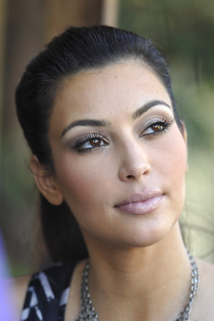 18. Kim Kardashian Hairstyles
