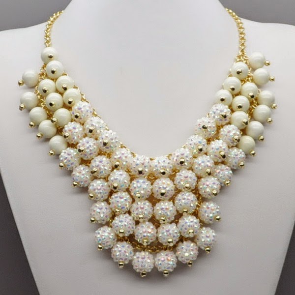 Twende Harusini: Nigerian Beads Necklace Designs.........