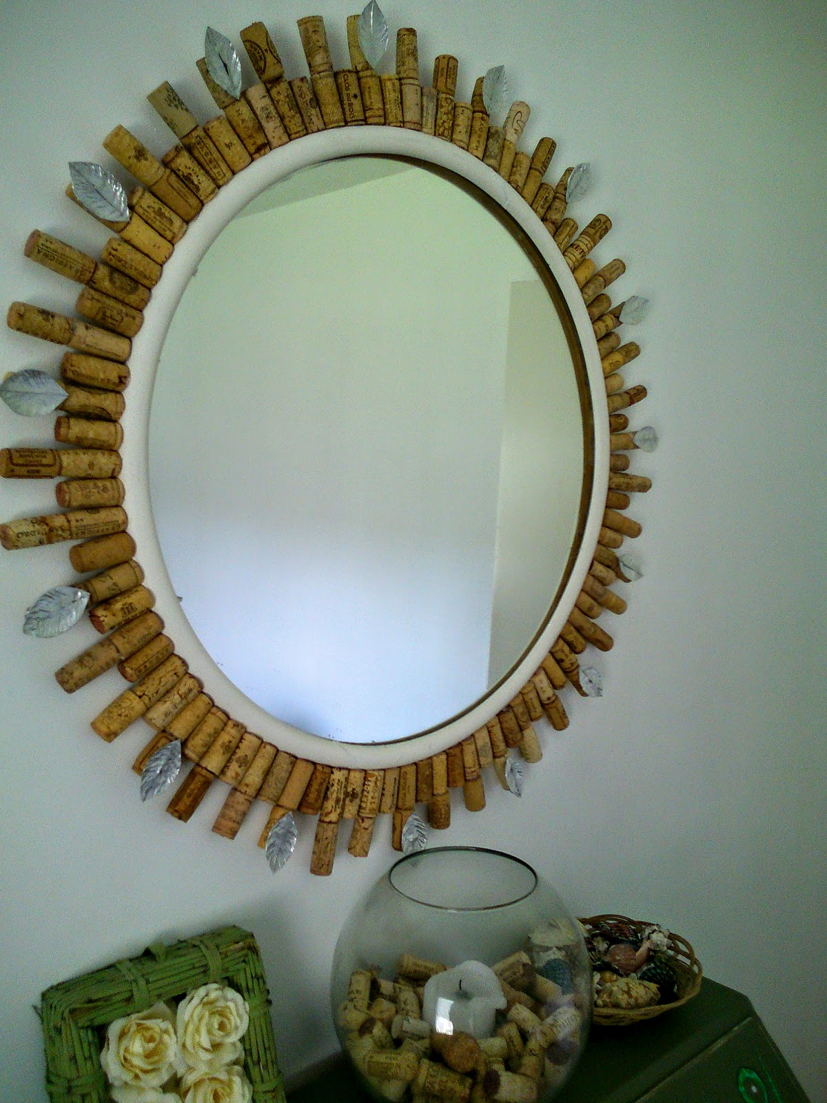 M'made Diy Diy wine cork mirror frame