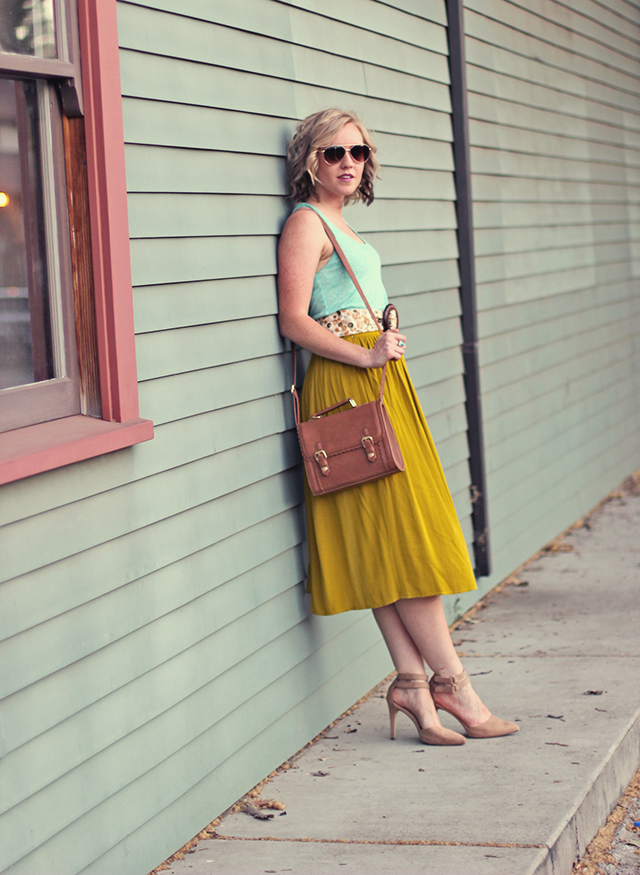 Living in Color | A Life & Style Blog: 2 Color Combos to Try This Summer