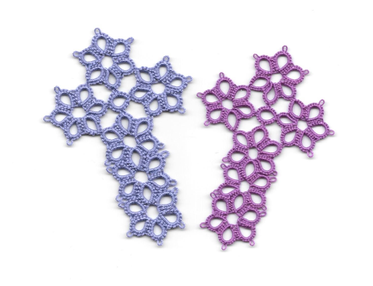 Tatting by the Bay Small Floral Cross Written Instructions