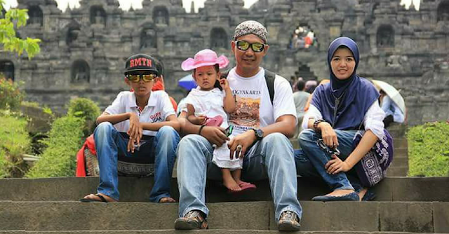 Tetangga Piknik Tiap Bulan Tapi Uangnya Kok Malah Mengalir Terus? Jawabannya Cuma 1