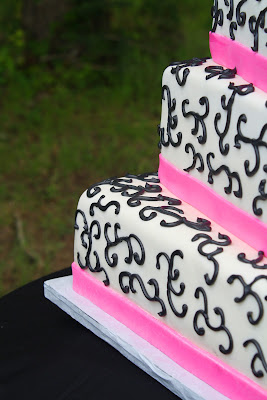 Hot Pink & Black Wedding Cake