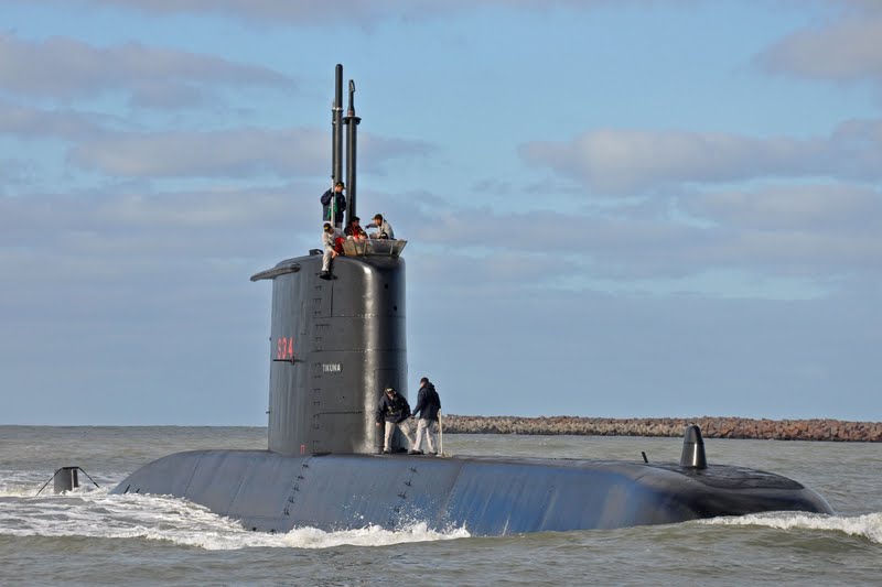 Submarinos navegando p61901