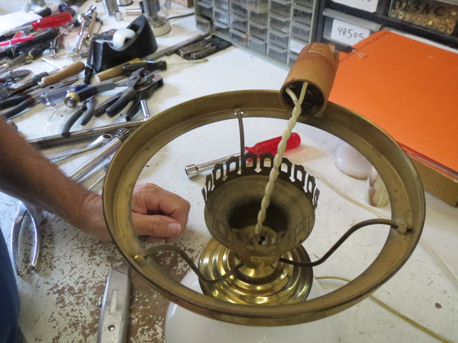 Lamp Parts and Repair | Lamp Doctor: Small Banquet Lamp Needs New Lamp ...