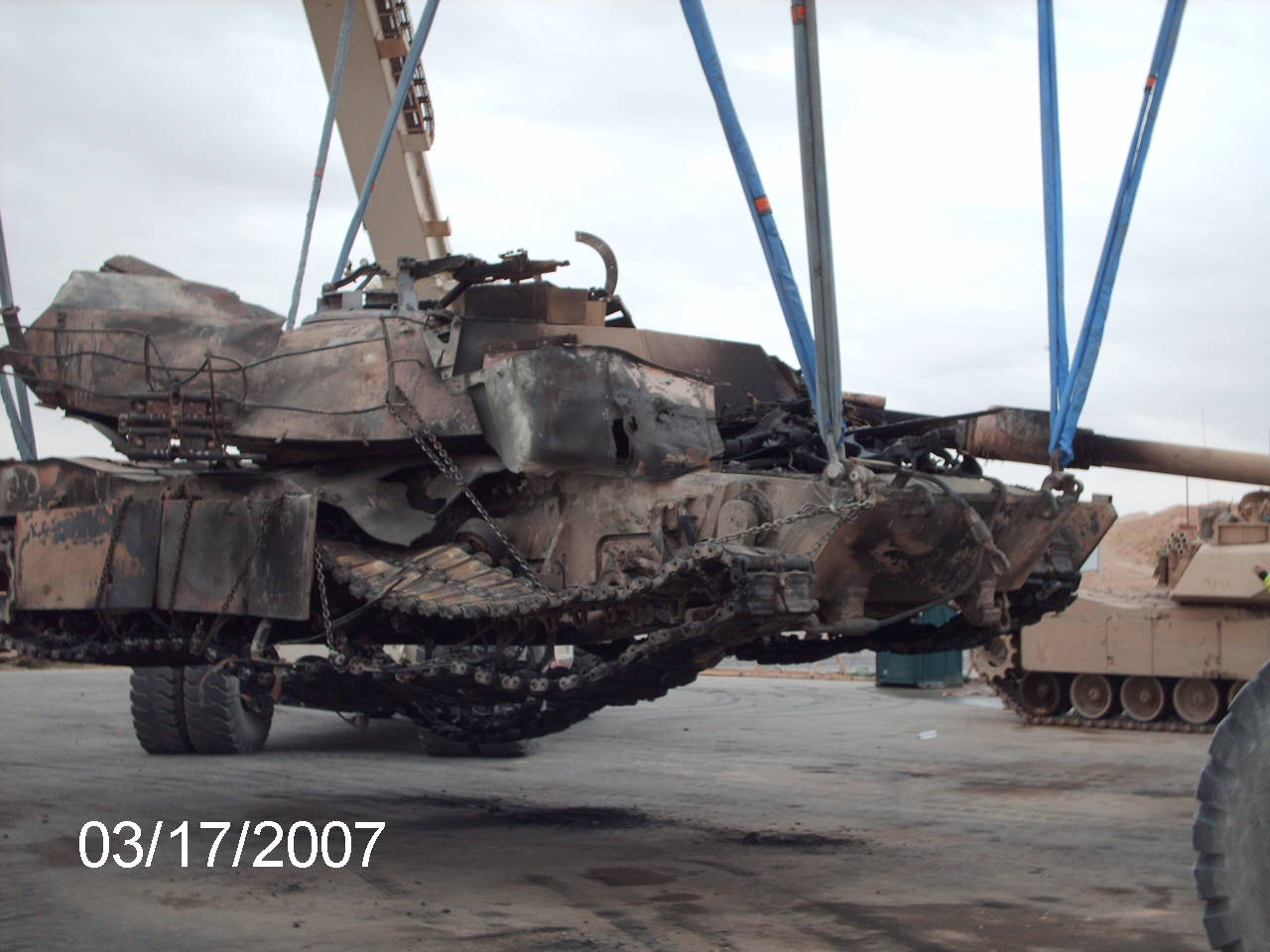 Behind The Screens Destroyed U.S tanks in Iraq 20032011