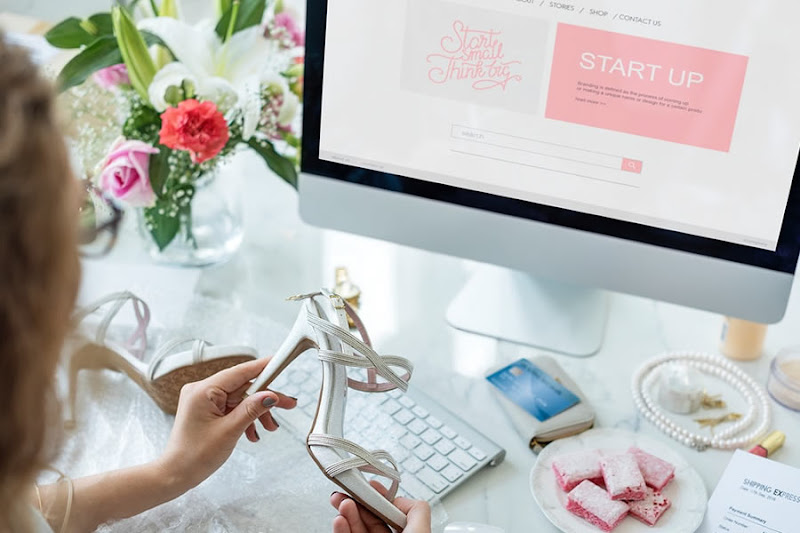 How to find your first few customers for your new business How to find your first few customers for your new business