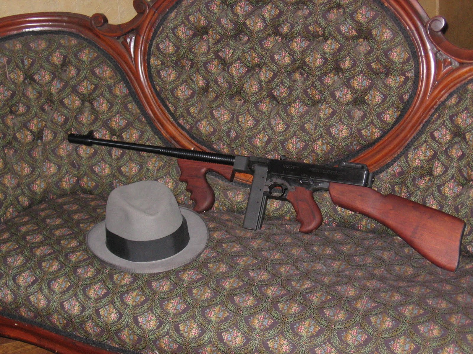 Old School Guns Thompson Stock Set