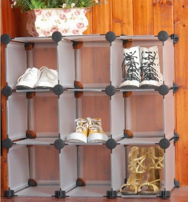 Decorative items for home of woman