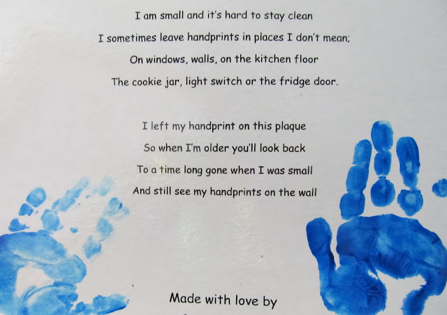 photo of: handprint poem for Mother's Day, mother's day card for preschool, DIY Mother's Day craft