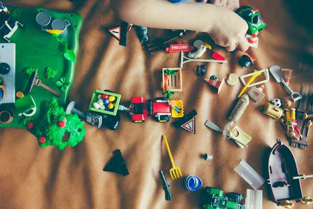 Membangun Kreatifitas Anak dengan Hobi Membangun Kreatifitas Anak dengan Hobi
