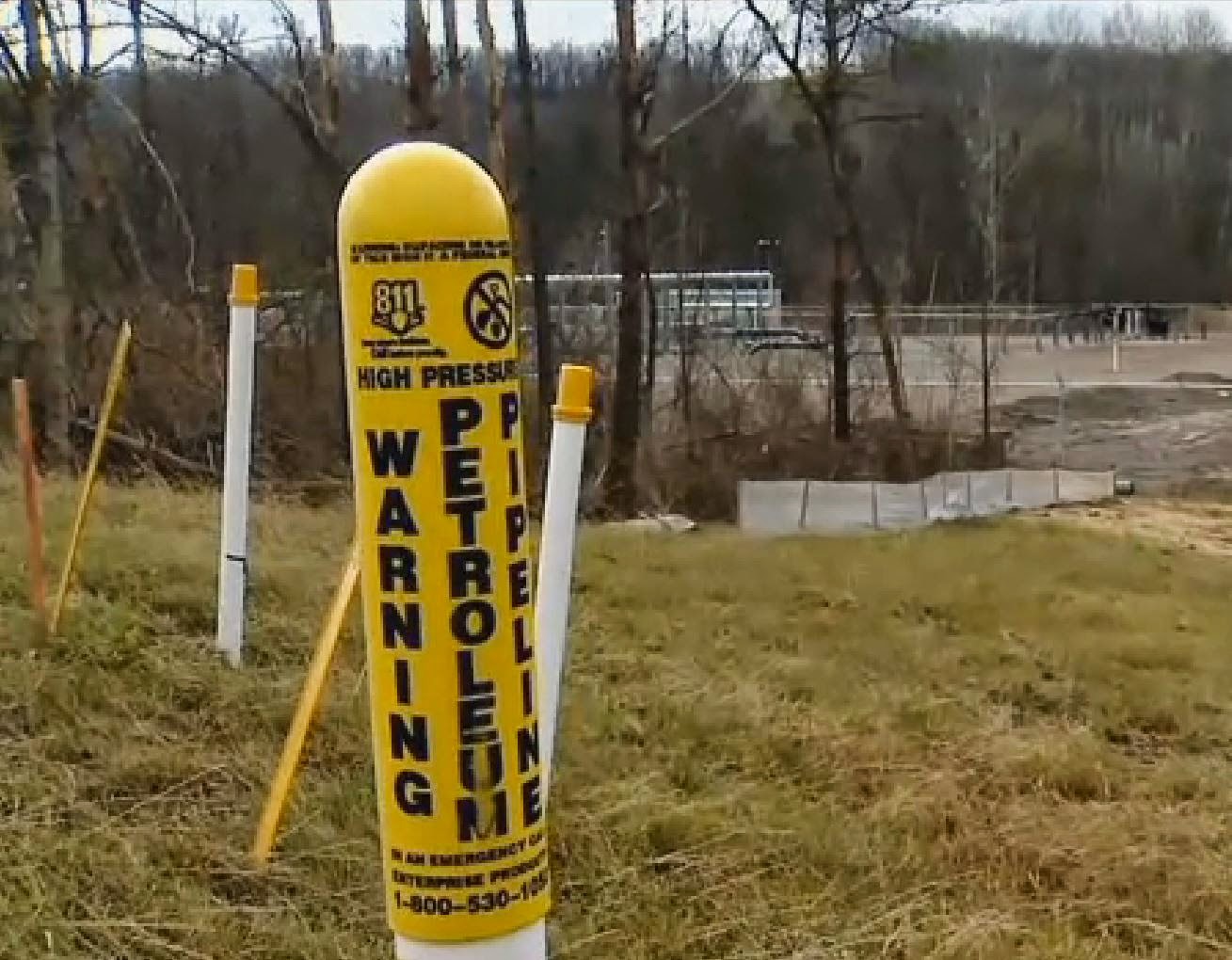 MEC&F Expert Engineers HIGH PRESSURE PETROLEUM PIPELINE EXPLODES ON