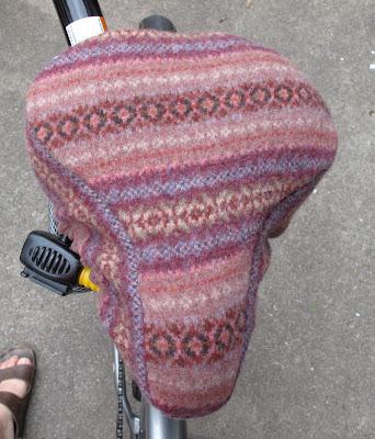 Resweater: It's Tutorial Tuesday! Make a recycled wool bike seat cover!