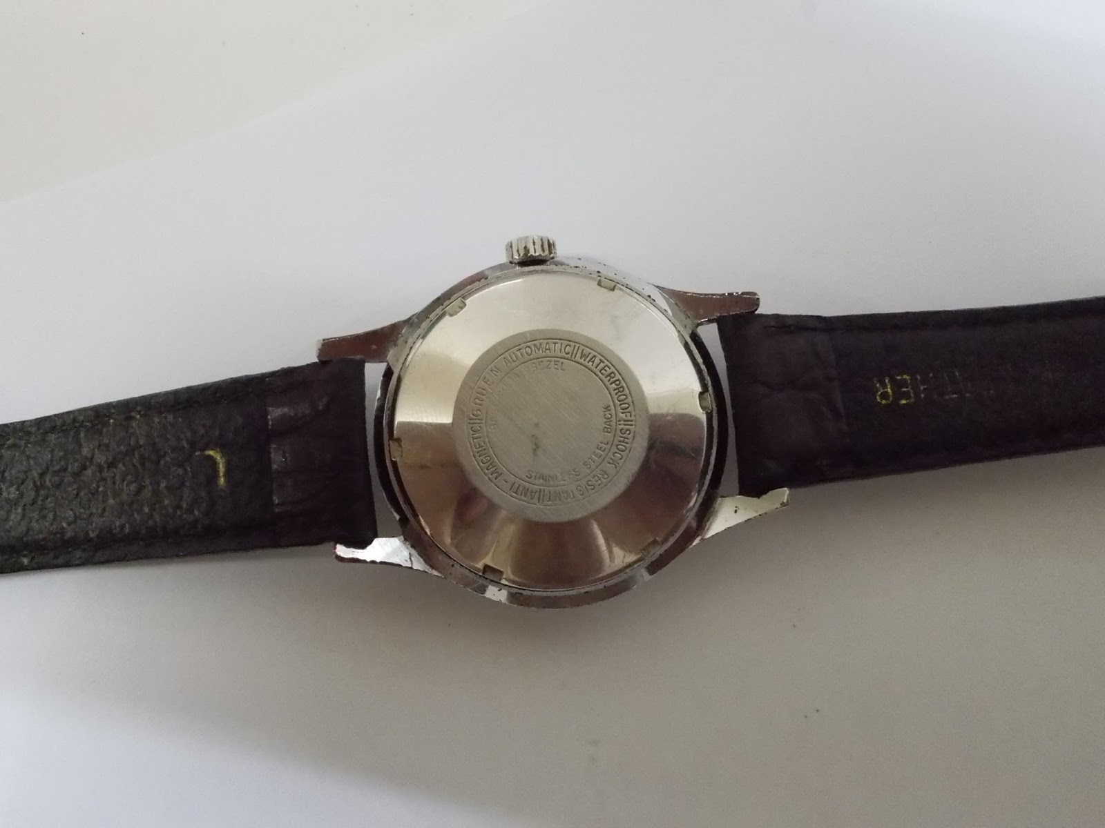 vintage watches: Gruen automatic RM350