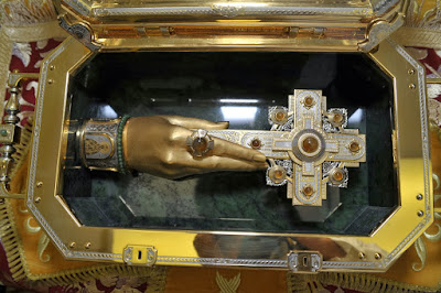 Η πρωτότυπη λειψανοθήκη της Παναγίας Πορταΐτισσας των Ιβήρων στο Ντνιπροπετρόφσκ της Ουκρανίας.