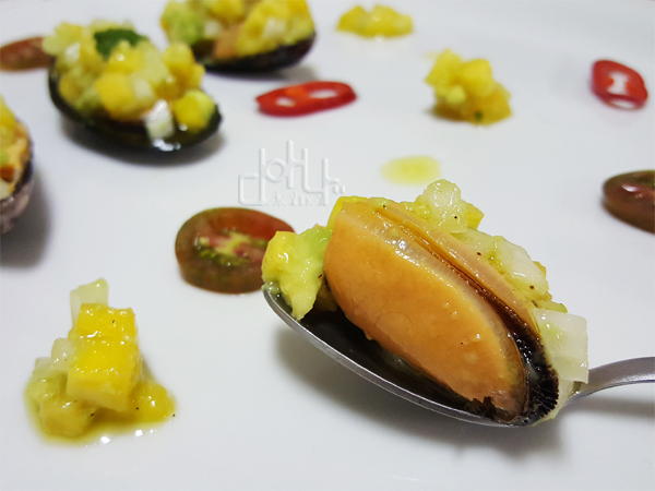 La mejor vinagreta de mango con aguacate para mejillones de La Sirena