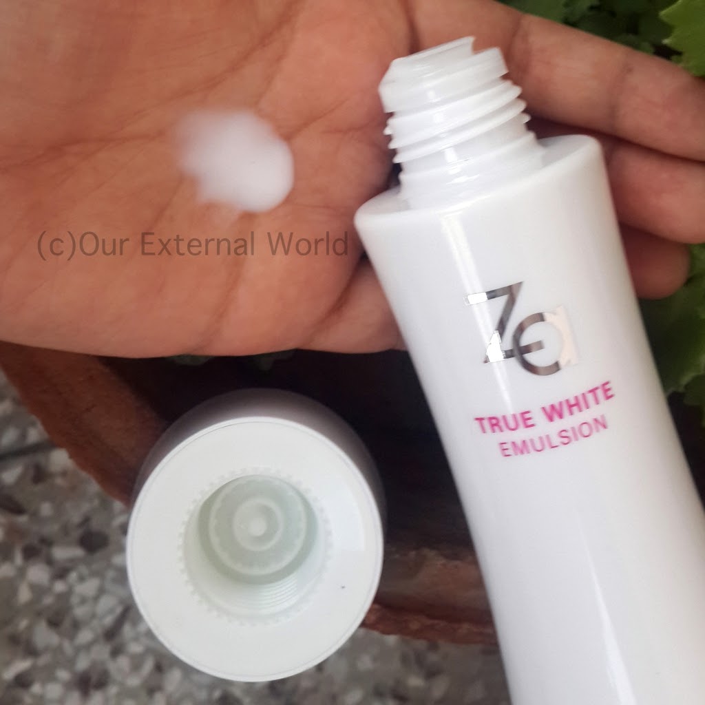 Za True White Emulsion Review