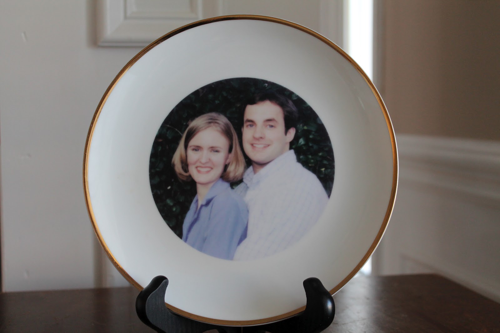 Serving Pink Lemonade: DIY Upcycled Plate