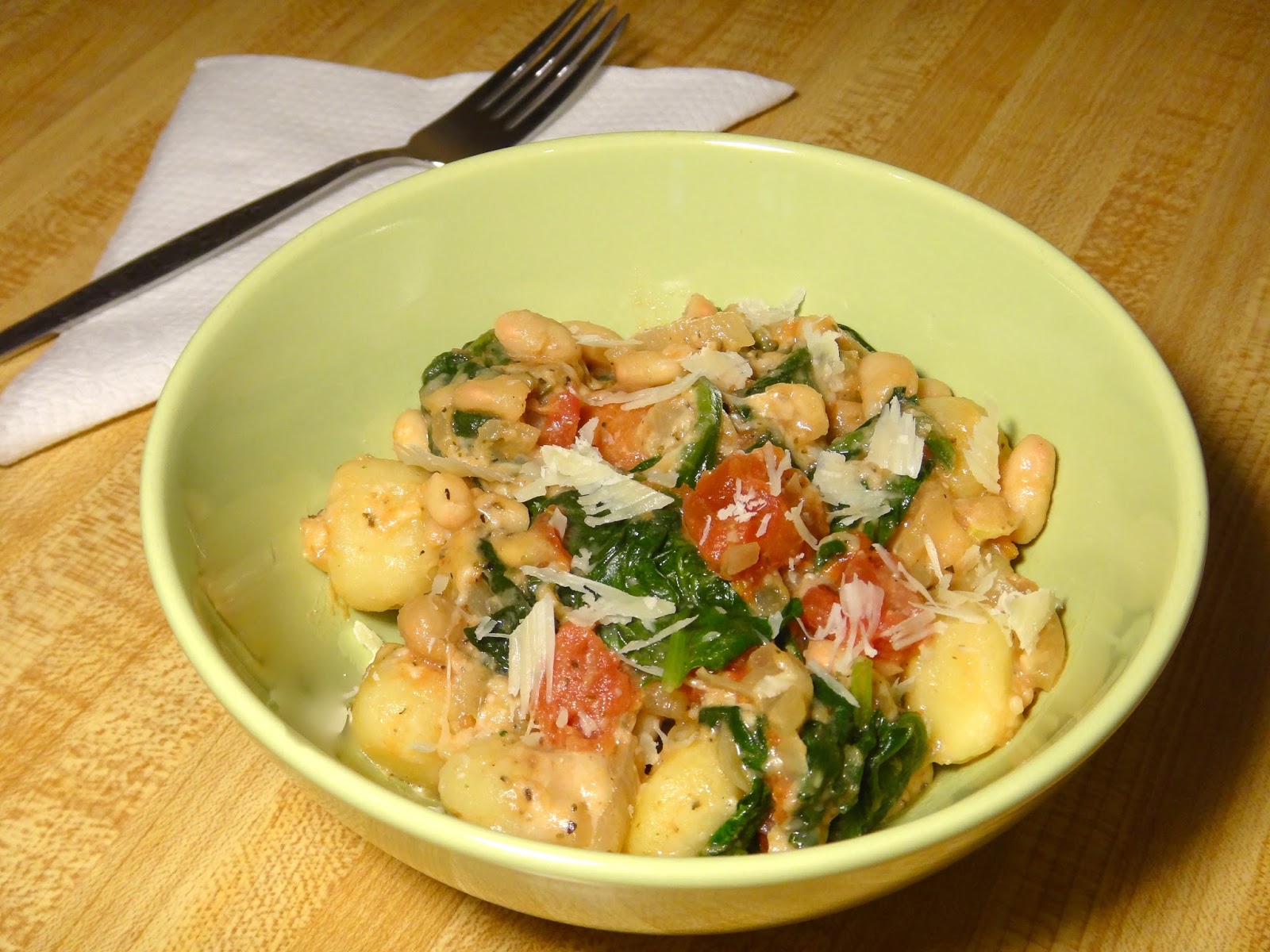 Skillet Gnocchi with White Beans and Spinach