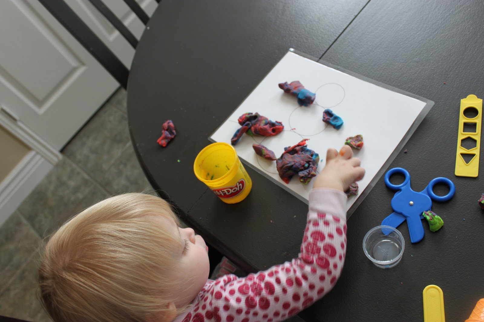 the-activity-mom-playdough