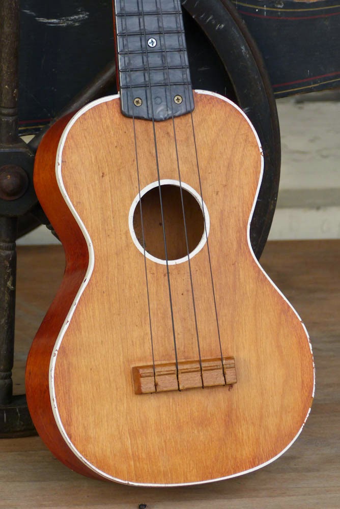 c.1962 Harmony "Plain Jane" Birch Ukulele