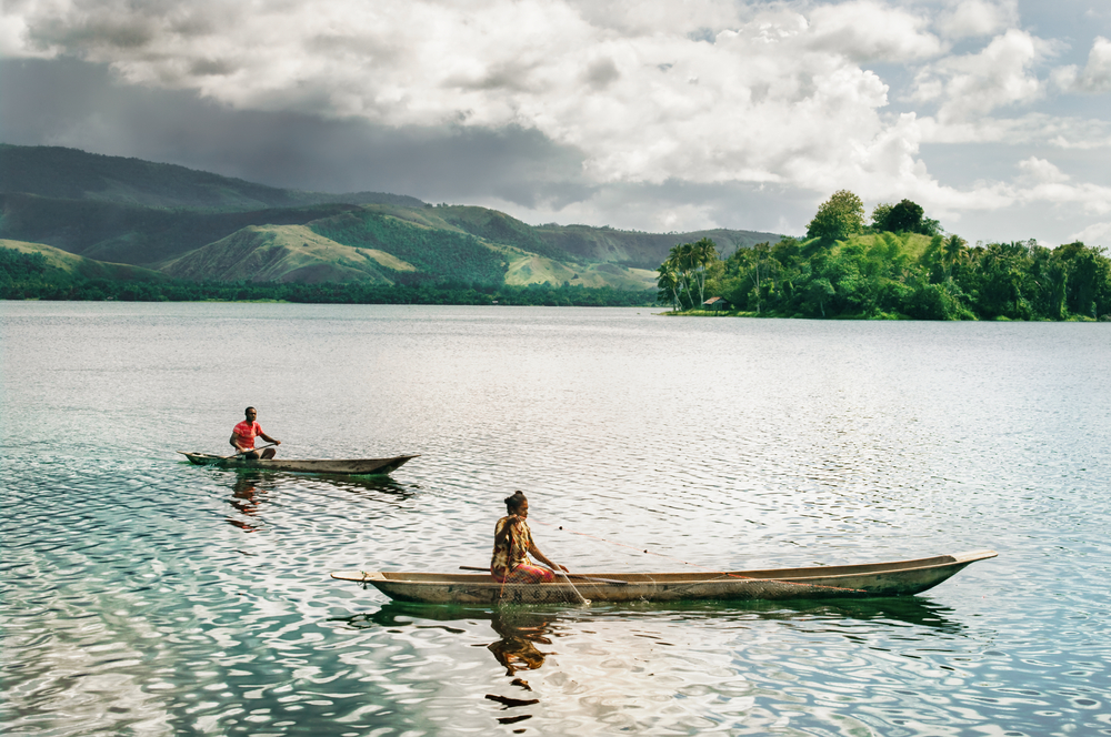 Danau SentaniKabupaten Jayapura Direktori Tempat Wisata jpg (1000x664)