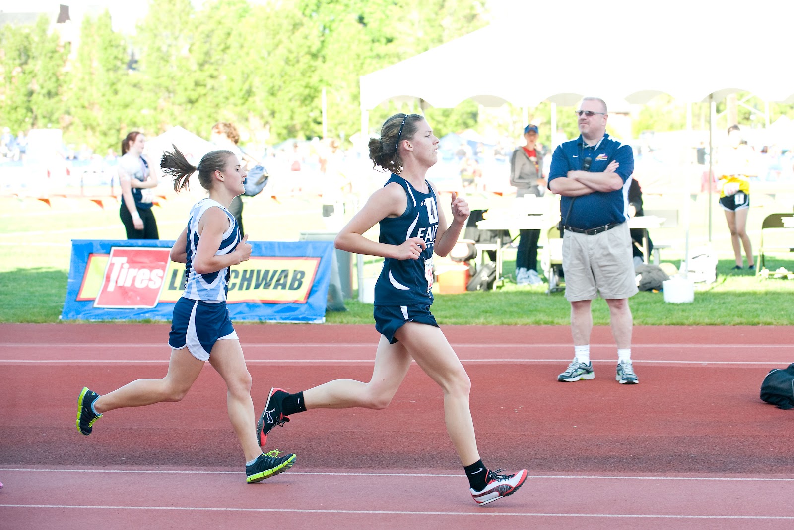 Molly Roloff places 6th at state in the 3000M | Falcons Athletics