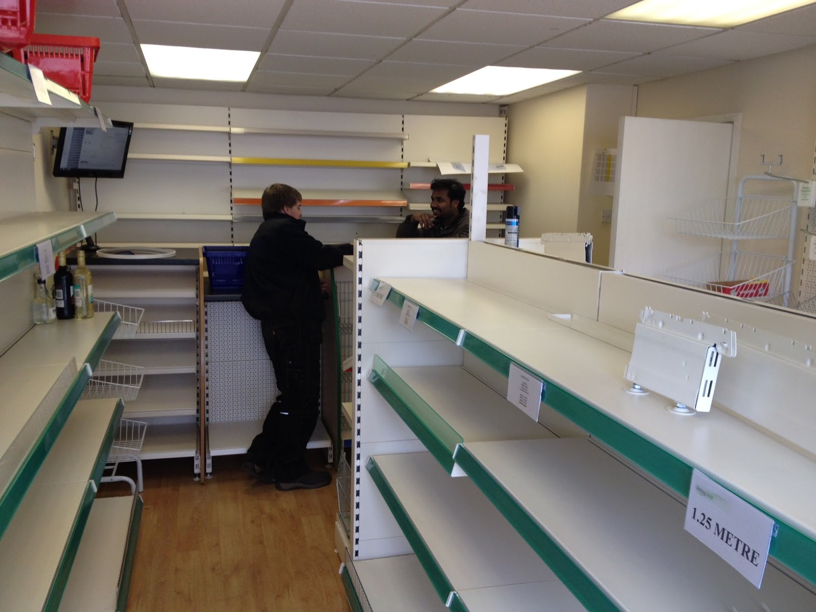 Experts in shop fitting & shop shelving Shop Shelving
