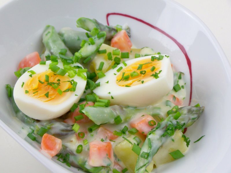Lecker Bentos und mehr: Spargel-Eier-Ragout